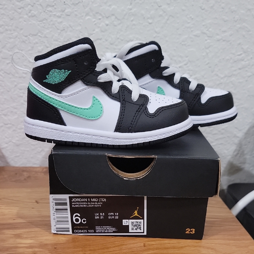 Jordan Toddler's 1 Mid White Kids Black and White Sneakers with Teal NIKE